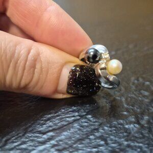 Vintage Uncas Sterling Silver Bypass Ring with Two Round Tahitian Pearls Petite